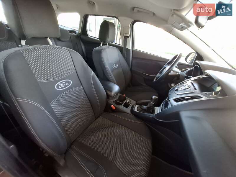 Универсал Ford Focus 2014 в Николаеве фото 23 Универсал Ford Focus 2014 в Николаеве