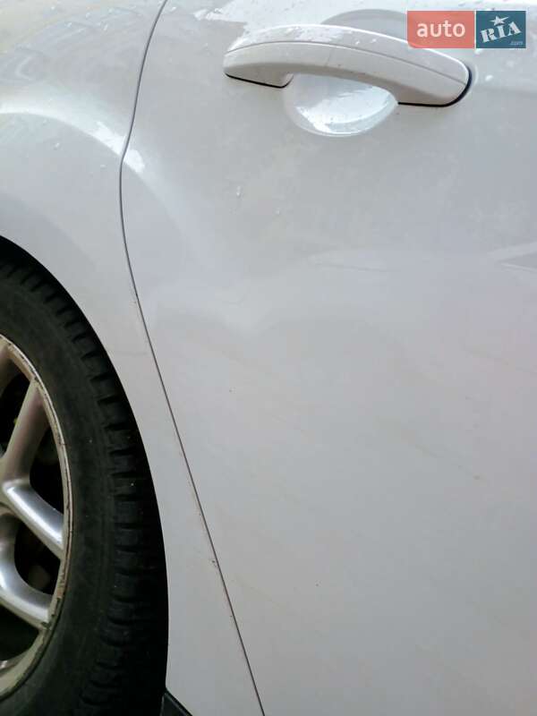 Седан Ford Focus 2015 в Львові