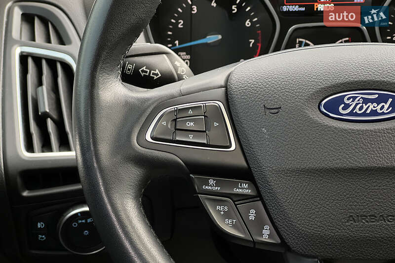 Хэтчбек Ford Focus 2018 в Львове