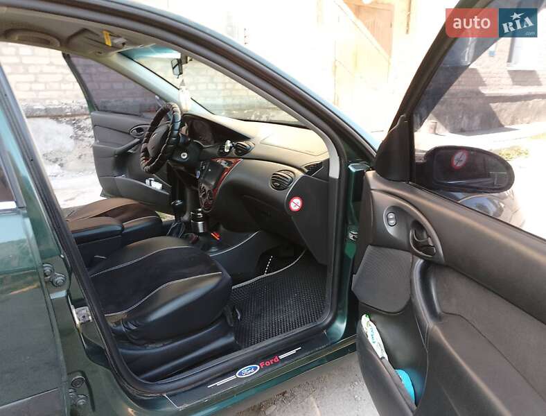 Седан Ford Focus 2004 в Кропивницком фото 18 Седан Ford Focus 2004 в Кропивницком