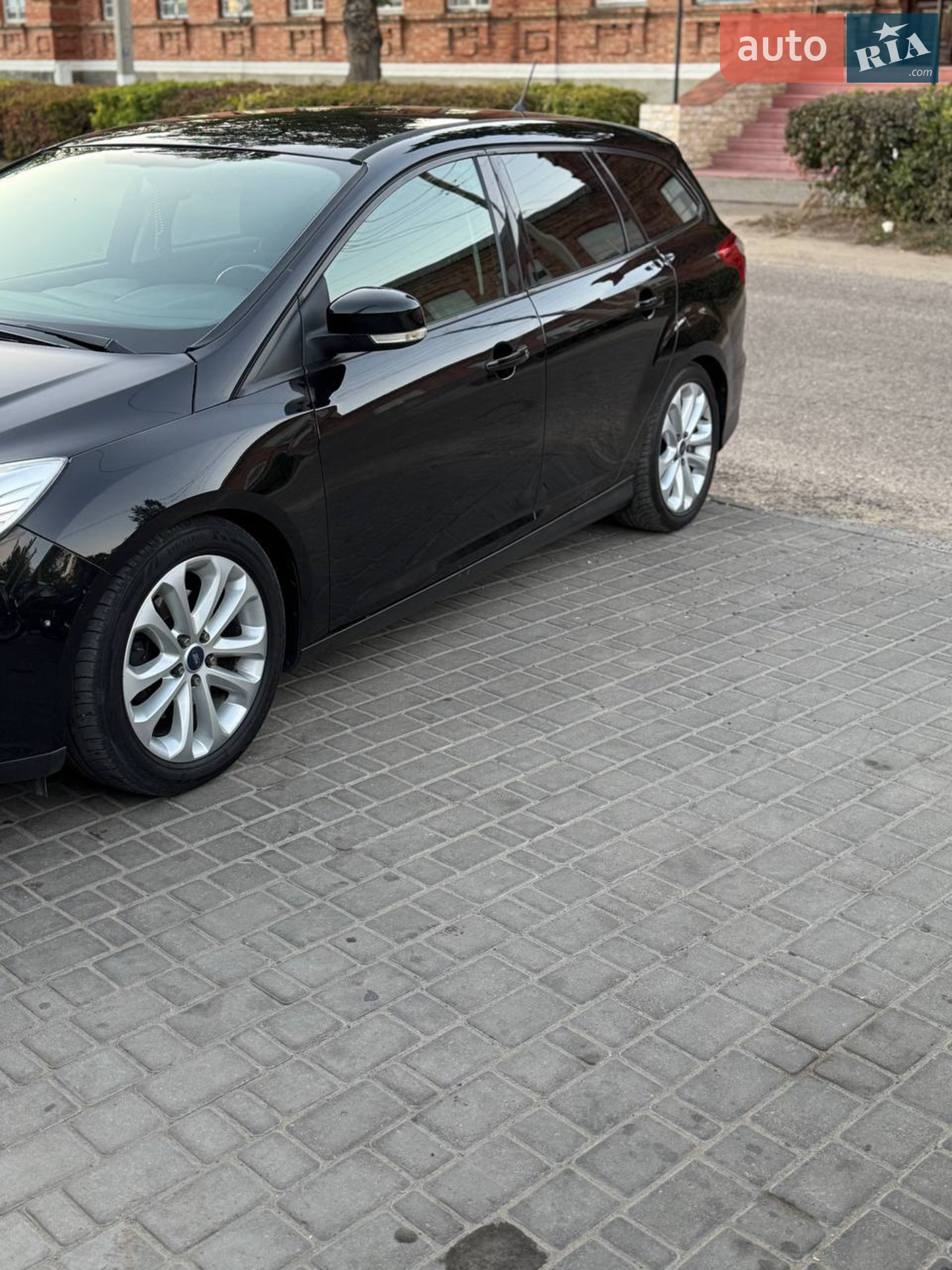 2012 Ford Focus - мініатюра 2