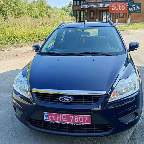 Универсал Ford Focus 2010 в 