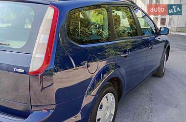 Универсал Ford Focus 2010 в 