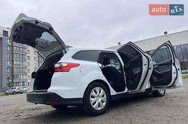 Универсал Ford Focus 2012 в 