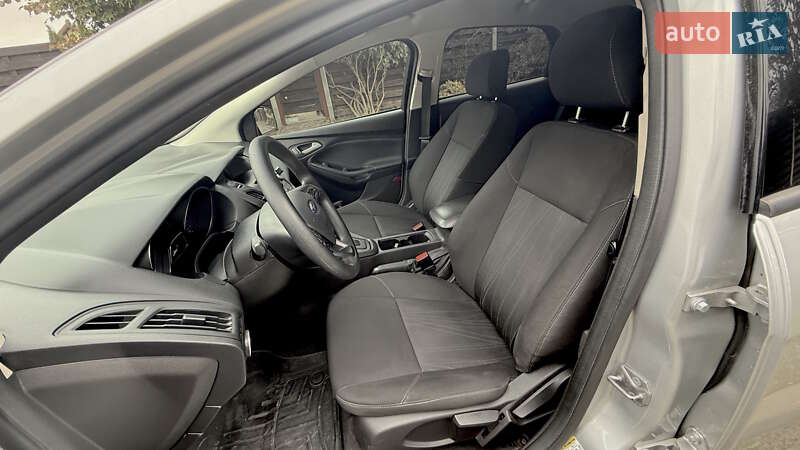 Седан Ford Focus 2017 в Киеве