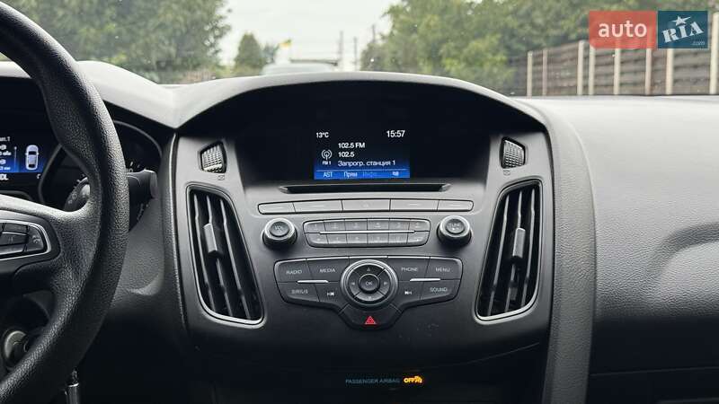 Седан Ford Focus 2017 в Киеве