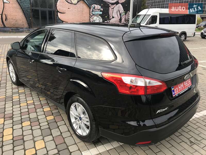 Универсал Ford Focus 2011 в Луцке