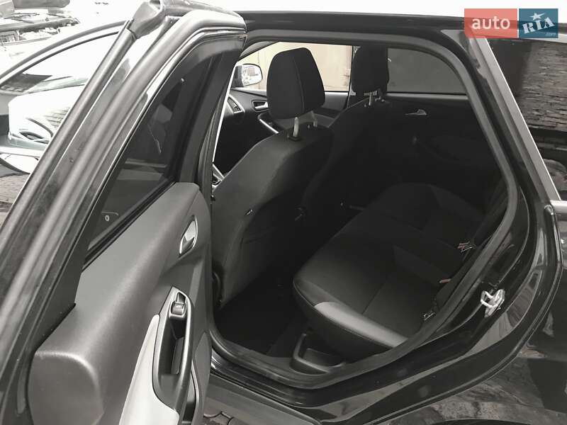Универсал Ford Focus 2011 в Луцке