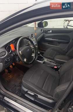 Универсал Ford Focus 2010 в 
