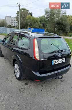Универсал Ford Focus 2010 в 
