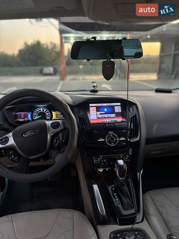 Хэтчбек Ford Focus 2013 в Виннице
