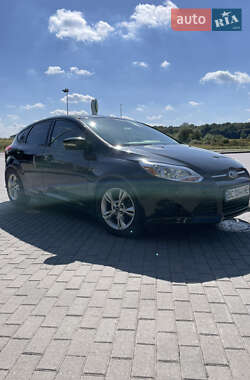 Хэтчбек Ford Focus 2013 в 