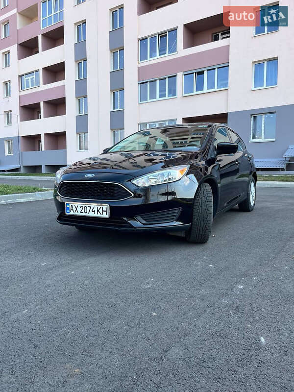 Хетчбек Ford Focus 2017 в 