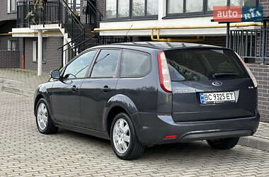 Универсал Ford Focus 2010 в 