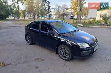 Хэтчбек Ford Focus 2007 в 