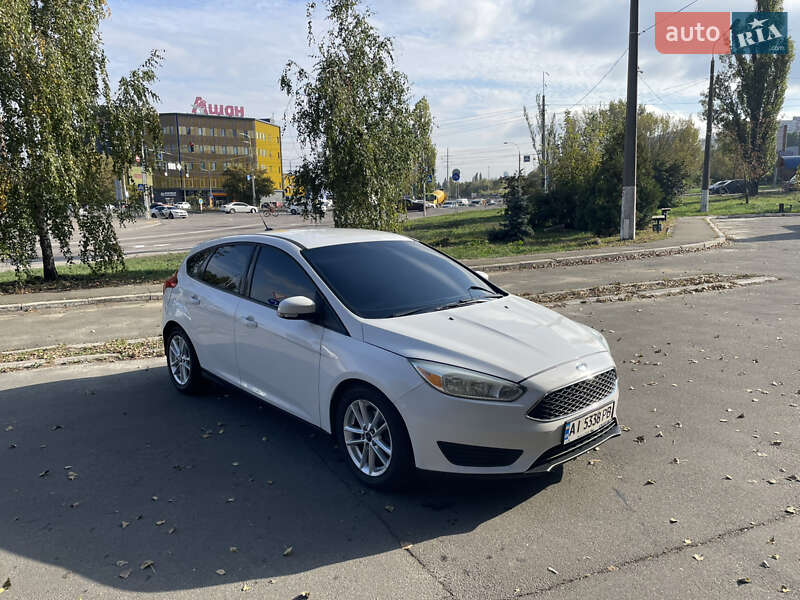 Хэтчбек Ford Focus 2015 в Киеве