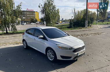 Хэтчбек Ford Focus 2015 в 