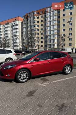 Хэтчбек Ford Focus 2011 в Чубинском