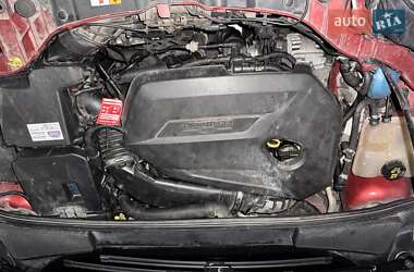 Хэтчбек Ford Focus 2011 в 