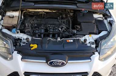 Седан Ford Focus 2012 в 