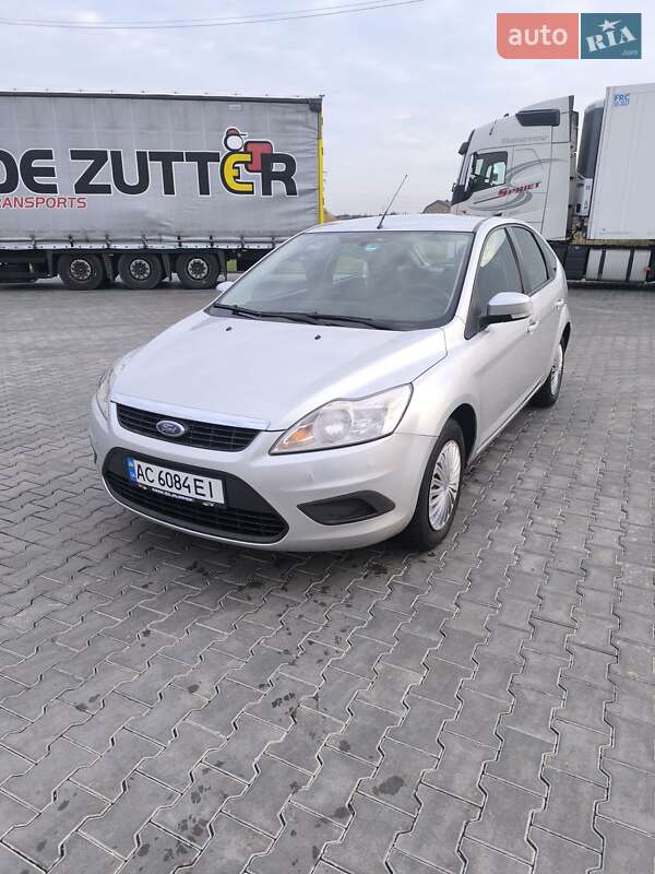 Хетчбек Ford Focus 2009 в 