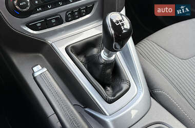 Универсал Ford Focus 2013 в 