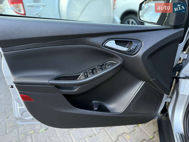 Седан Ford Focus 2017 в Одессе