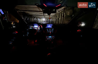 Универсал Ford Focus 2012 в 