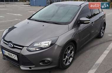 Хетчбек Ford Focus 2013 в 