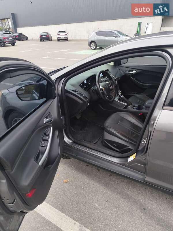 Хэтчбек Ford Focus 2013 в Ирпене