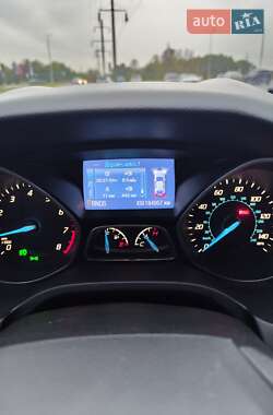 Хетчбек Ford Focus 2013 в 