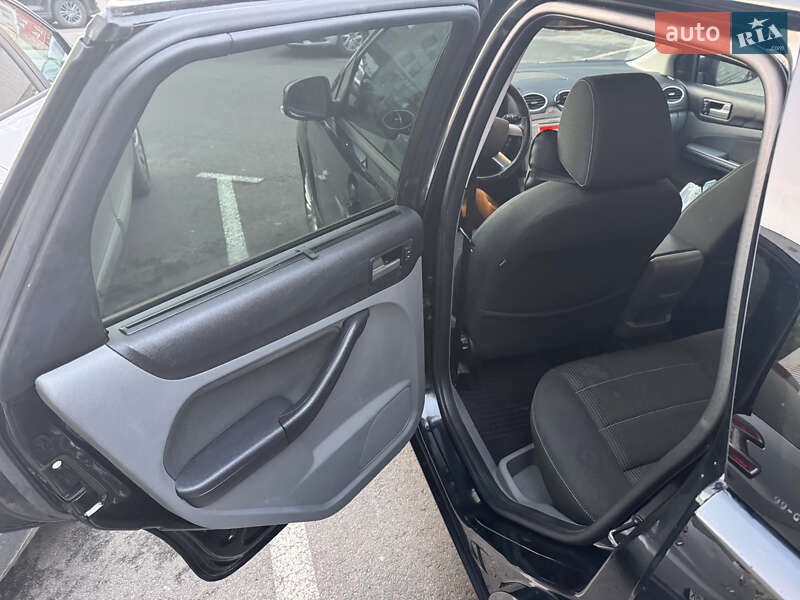 Универсал Ford Focus 2008 в Луцке