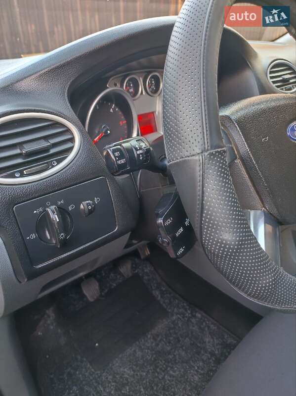 Универсал Ford Focus 2010 в Самборе