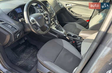 Седан Ford Focus 2013 в 