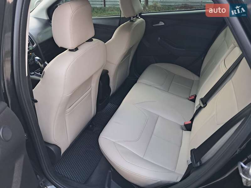 Хетчбек Ford Focus 2015 в Дніпрі фото 8 Хетчбек Ford Focus 2015 в Дніпрі