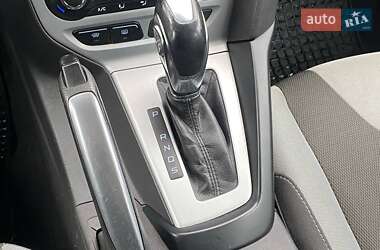 Хэтчбек Ford Focus 2013 в 