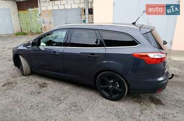 Универсал Ford Focus 2014 в 