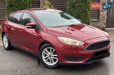 Хэтчбек Ford Focus 2016 в 