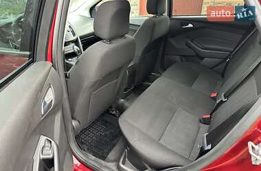 Хэтчбек Ford Focus 2016 в 