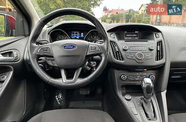 Хэтчбек Ford Focus 2016 в 