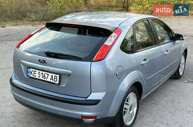 Хэтчбек Ford Focus 2007 в 