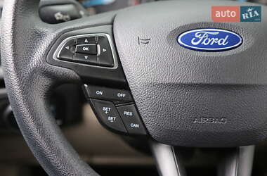 Седан Ford Focus 2016 в 