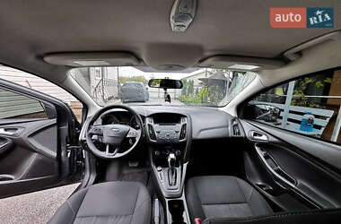 Седан Ford Focus 2016 в 