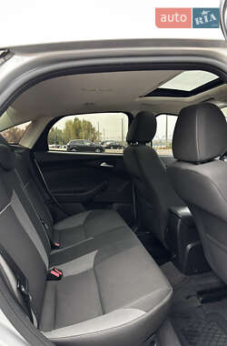 Седан Ford Focus 2012 в 