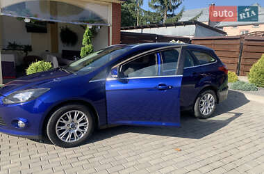 Универсал Ford Focus 2014 в 