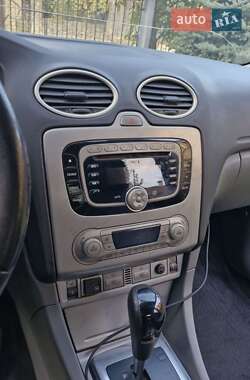 Хэтчбек Ford Focus 2011 в Львове