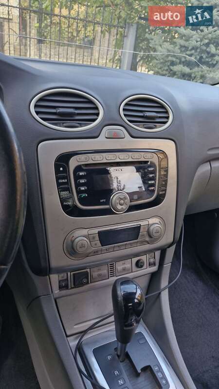 Ford Focus 2011 Ford Focus 2011