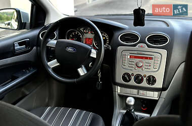 Седан Ford Focus 2009 в 