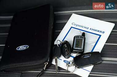 Седан Ford Focus 2009 в 