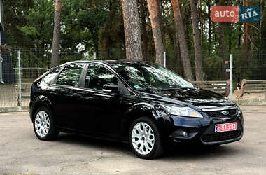 Хэтчбек Ford Focus 2009 в 